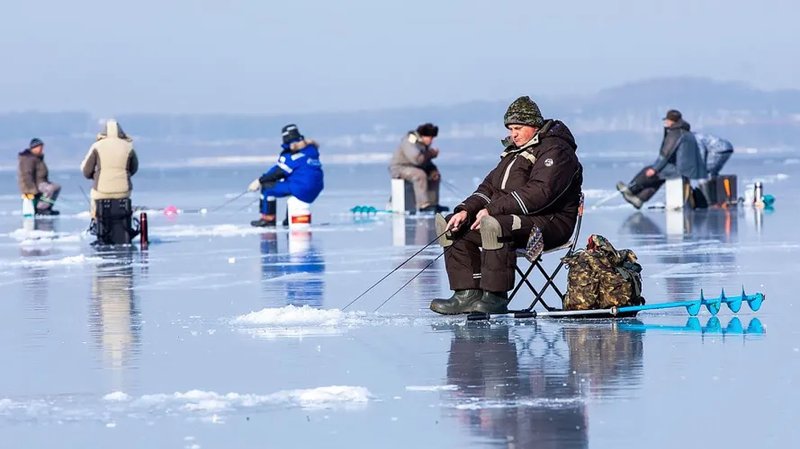Experience the Thrill of Ice Fishing in Live Casino Action UK in United Kigdom